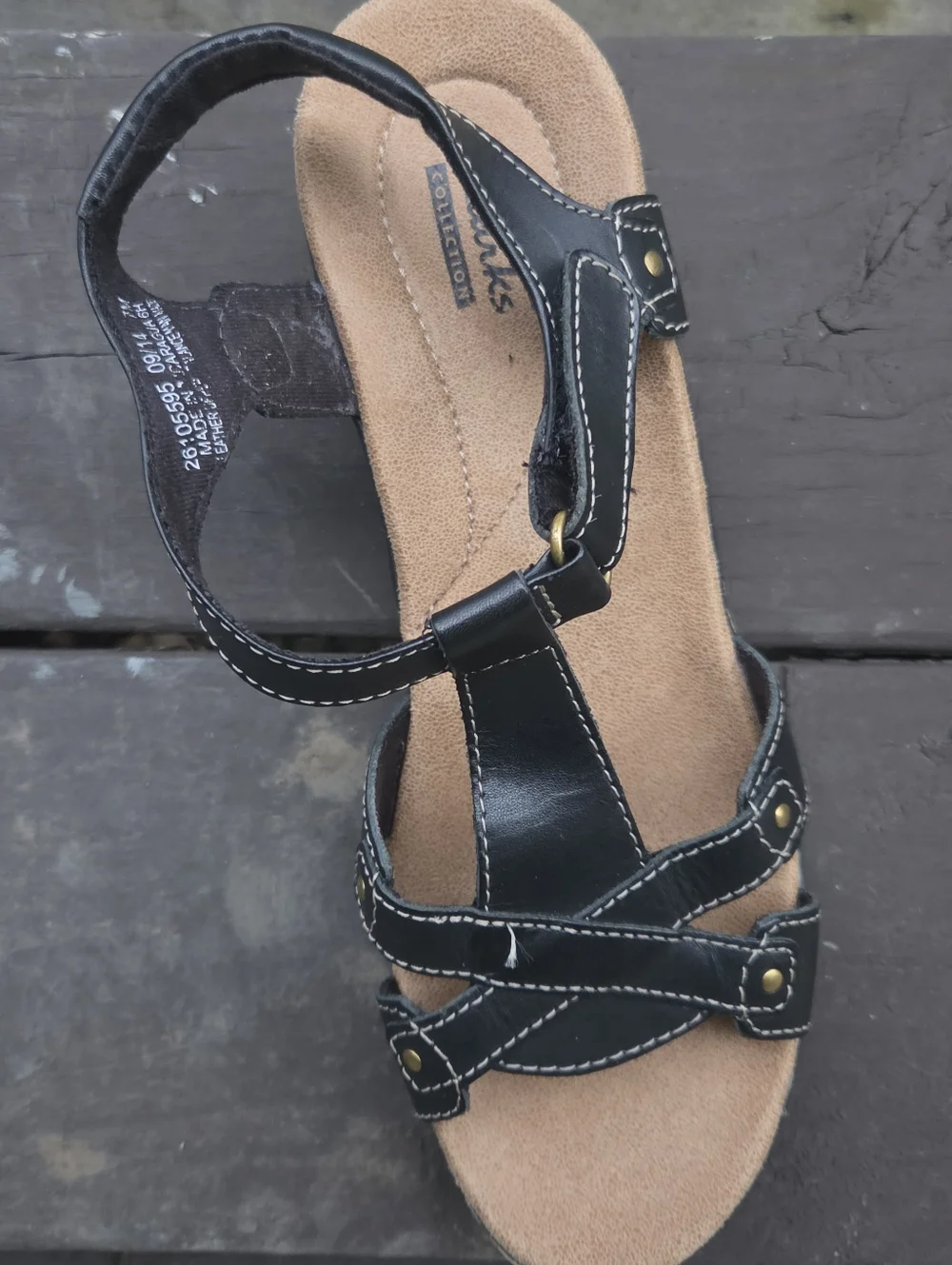 CLARK WOMEN'S DARK BROWN VELCRO SANDALS SIZE 7